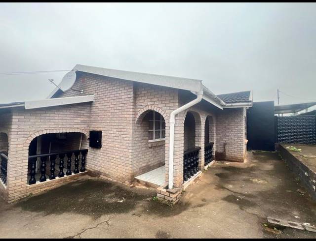 3 BEDROOM HOUSE FOR SALE IN NORTHDALE